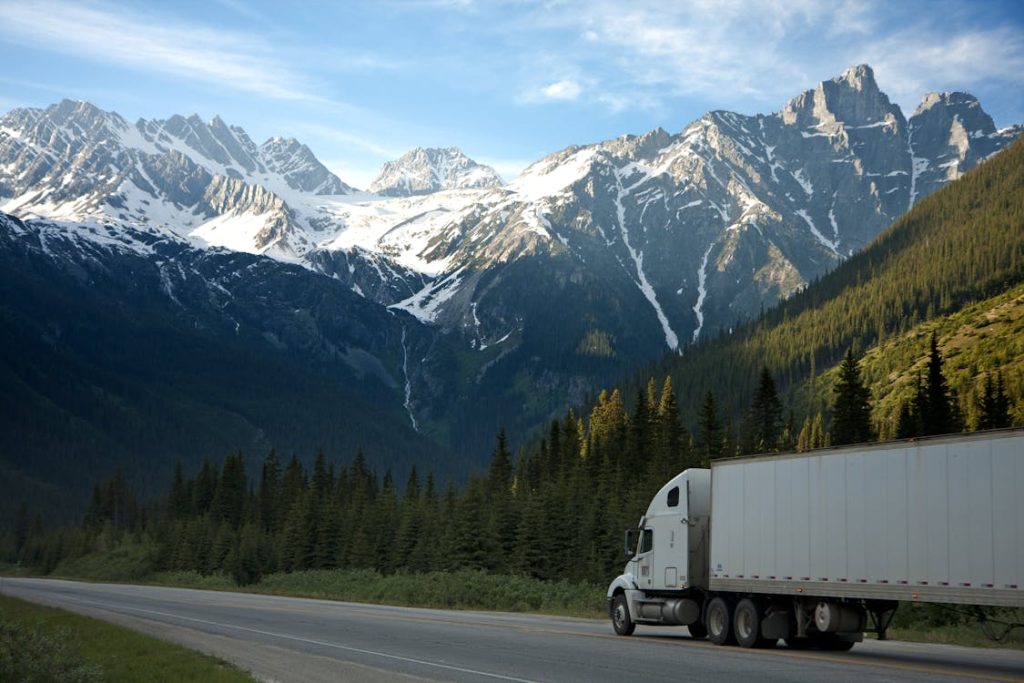 service-land-transport-crossborder